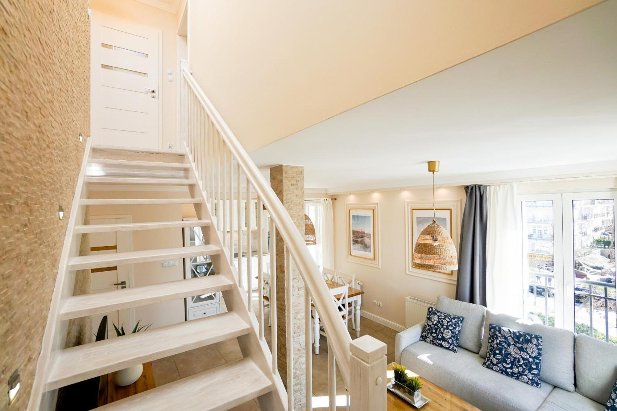 Mercedes By Baltic Apartment *